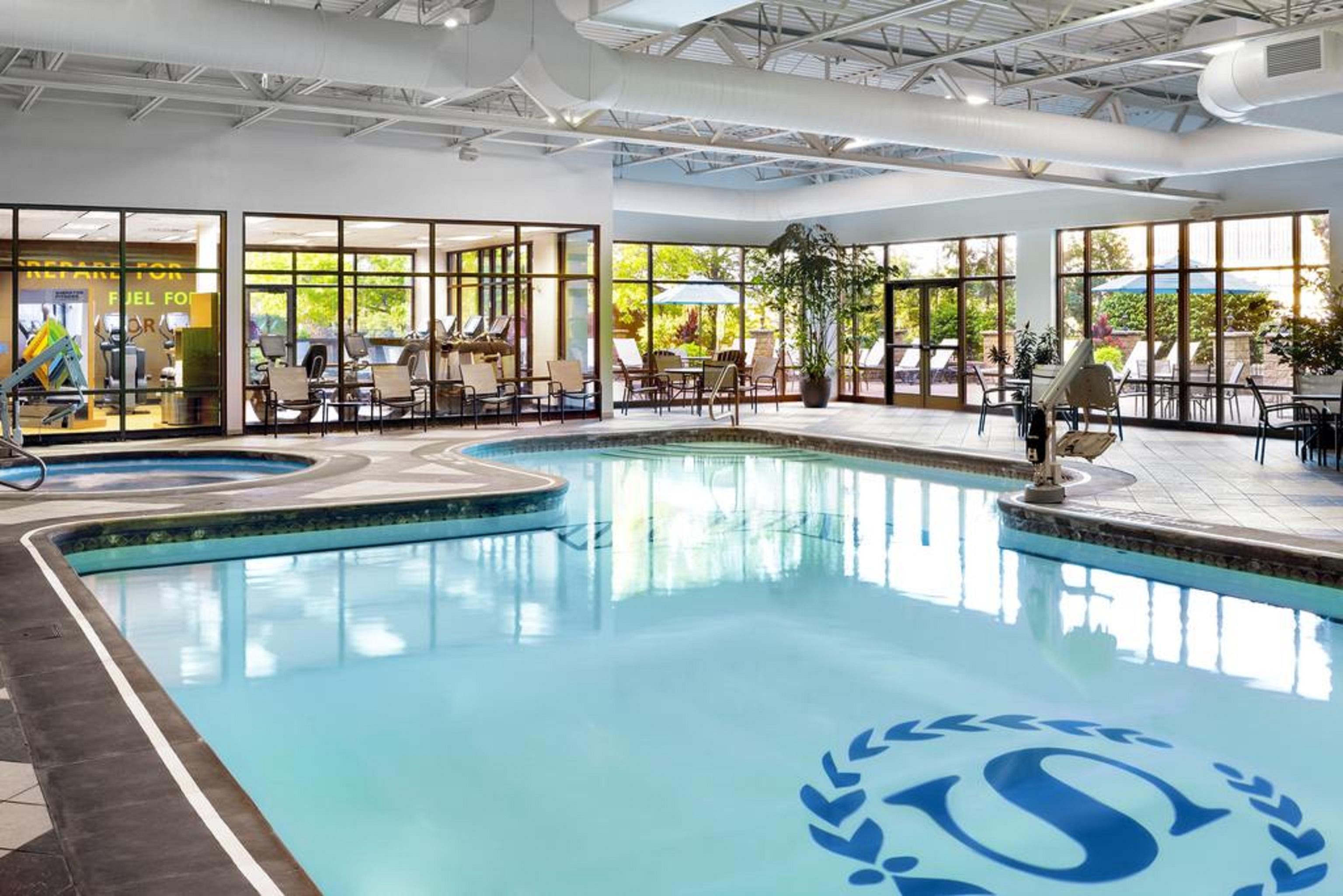 Sheraton Pittsburgh Hotel At Station Square Esterno foto