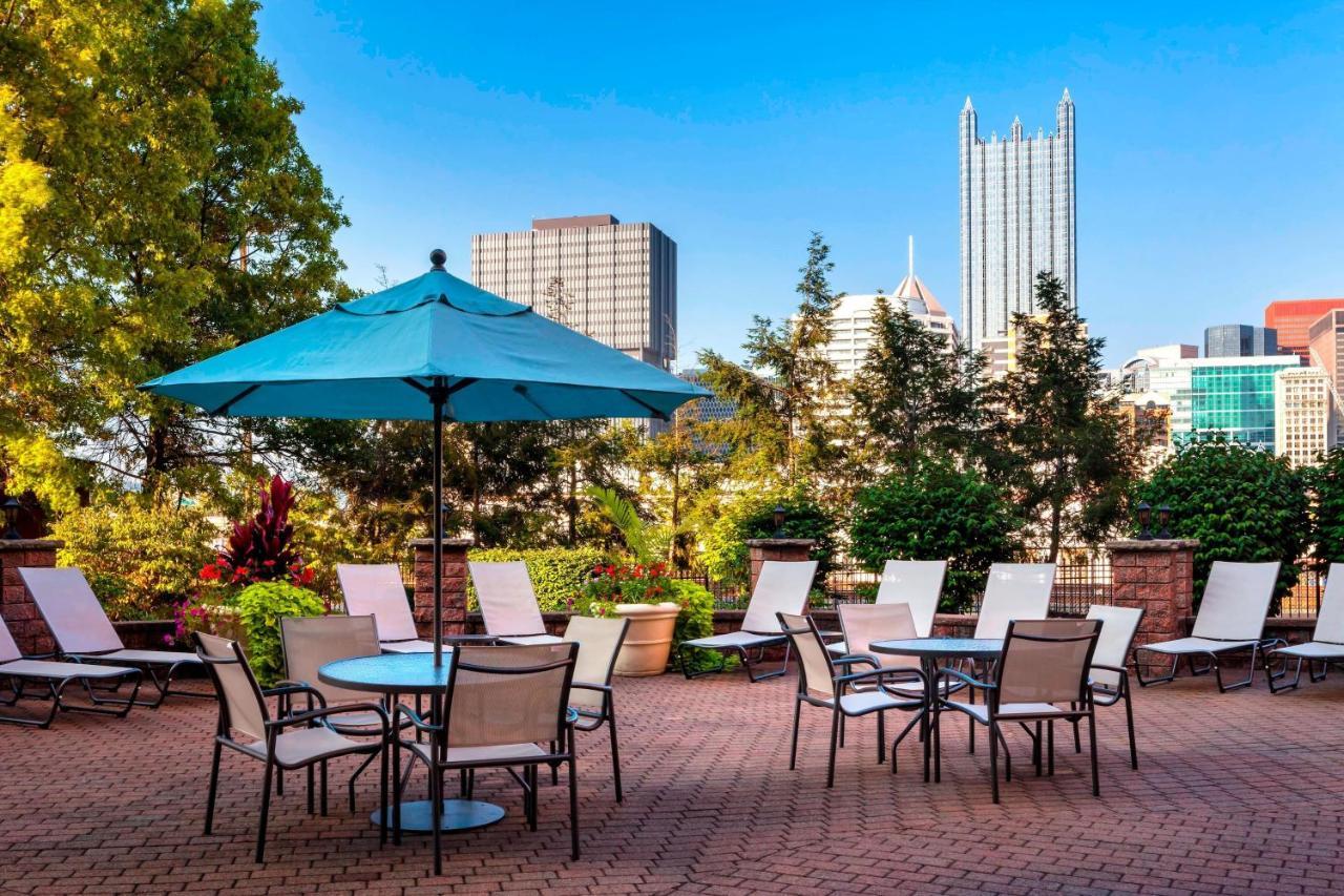 Sheraton Pittsburgh Hotel At Station Square Esterno foto
