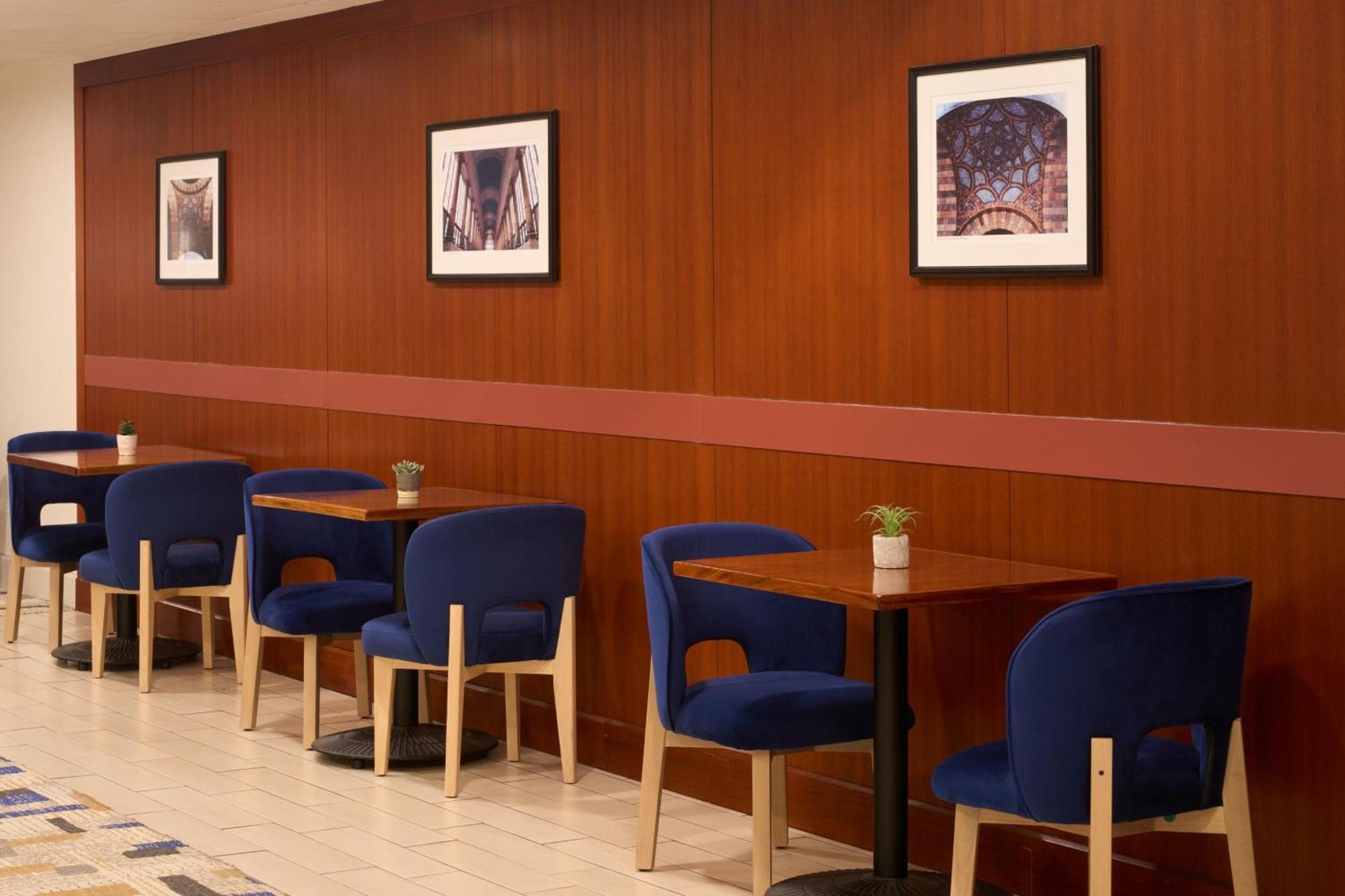 Sheraton Pittsburgh Hotel At Station Square Esterno foto