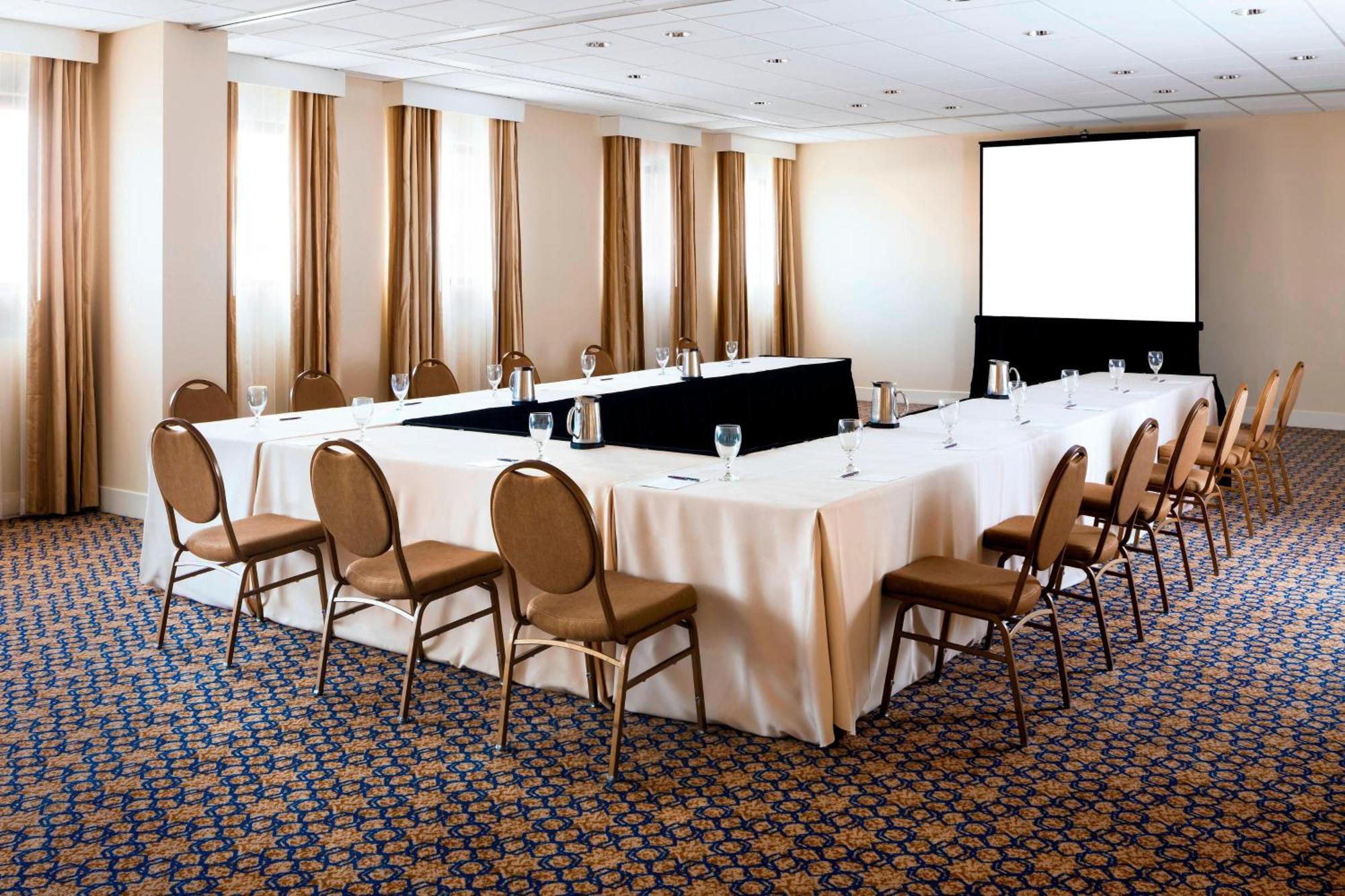 Sheraton Pittsburgh Hotel At Station Square Esterno foto