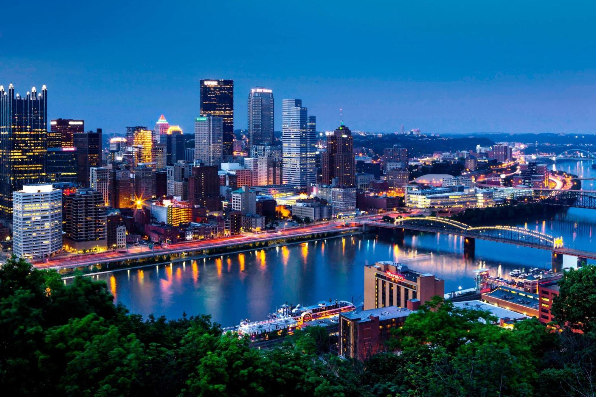 Sheraton Pittsburgh Hotel At Station Square Esterno foto